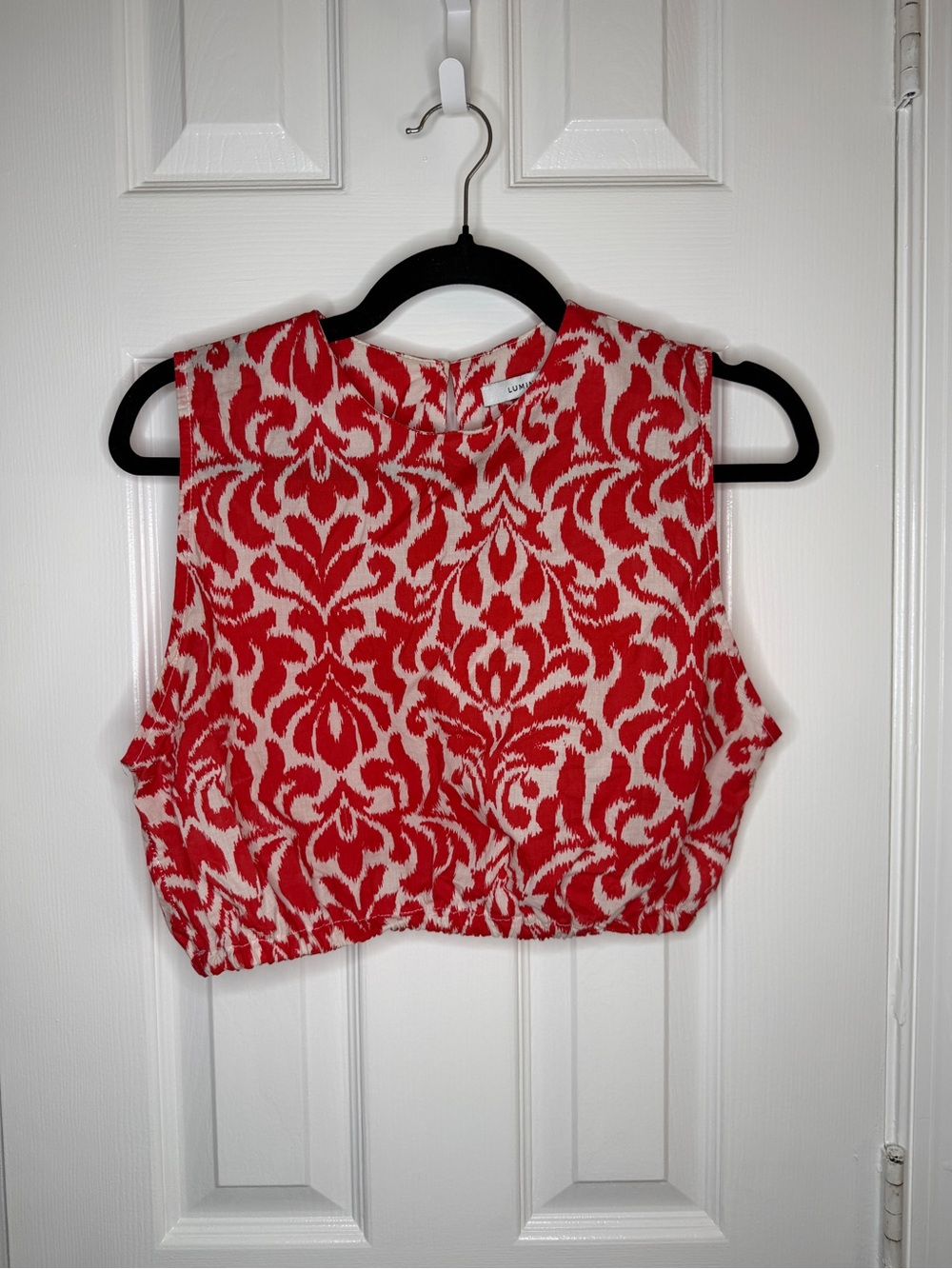 Lumina Red & White Patterned Sleeveless Crop Top